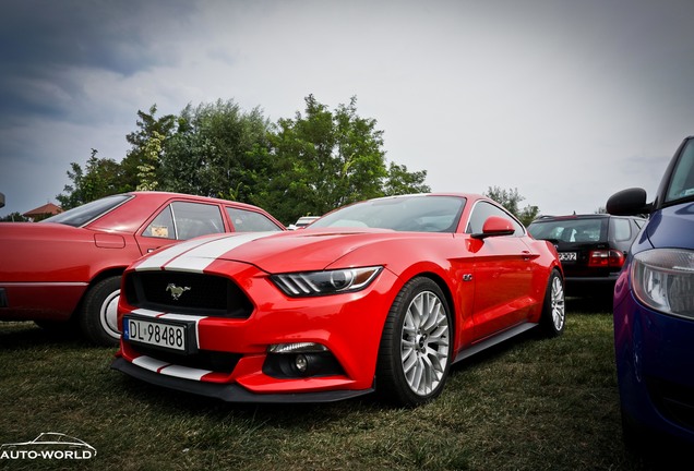 Ford Mustang GT 2015