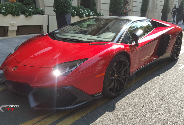 Lamborghini Aventador LP720-4 Roadster 50° Anniversario