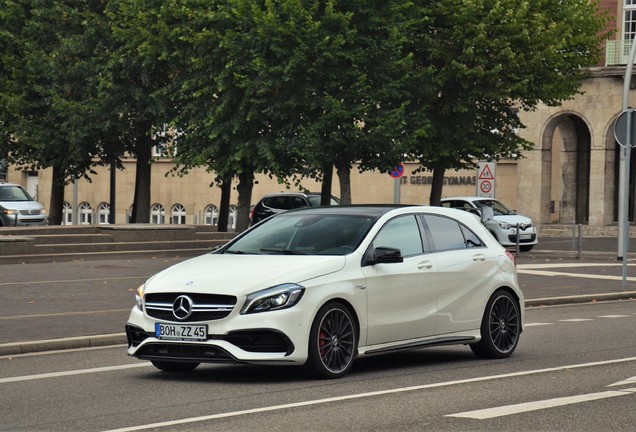 Mercedes-AMG A 45 W176 2015