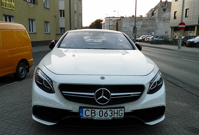 Mercedes-AMG S 63 Coupé C217