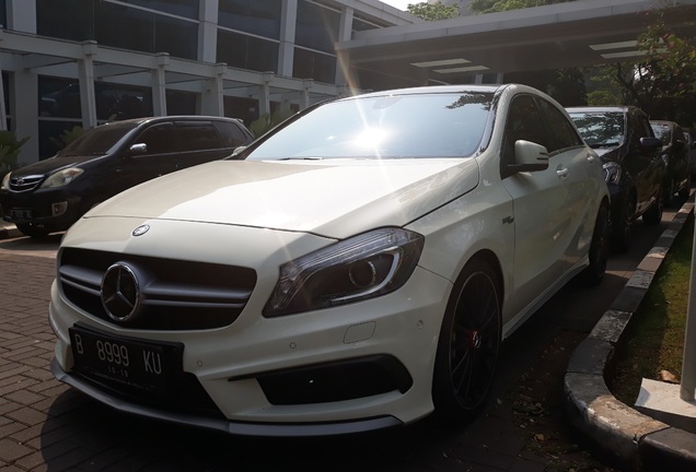 Mercedes-Benz A 45 AMG