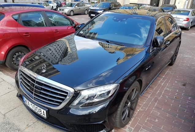 Mercedes-Benz S 63 AMG V222