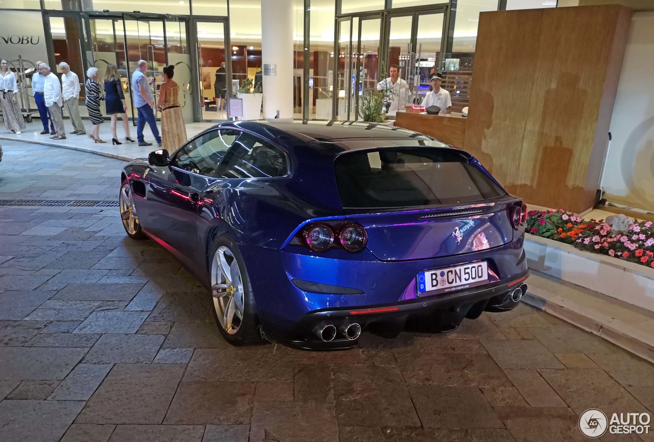 Ferrari GTC4Lusso