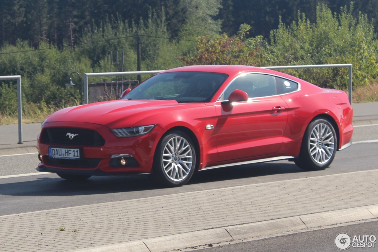 Ford Mustang GT 2015