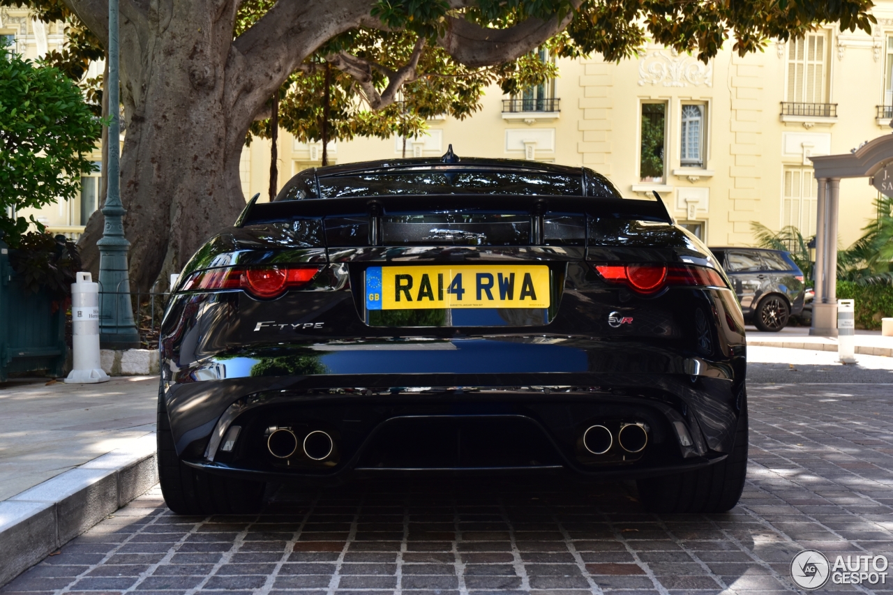 Jaguar F-TYPE SVR Coupé 2017