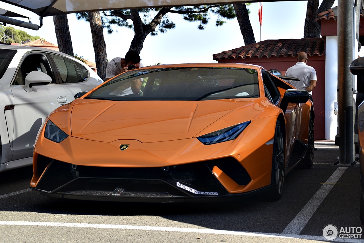 Lamborghini Huracán LP640-4 Performante