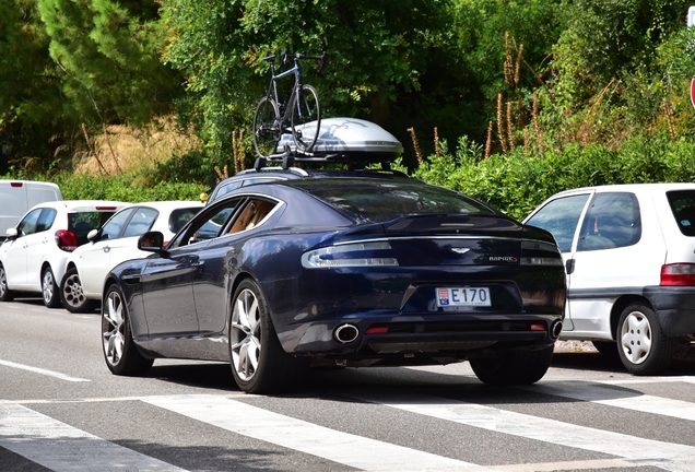 Aston Martin Rapide S