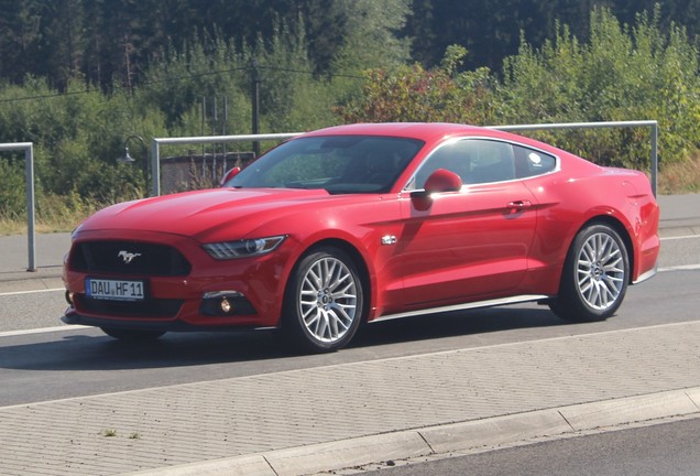 Ford Mustang GT 2015