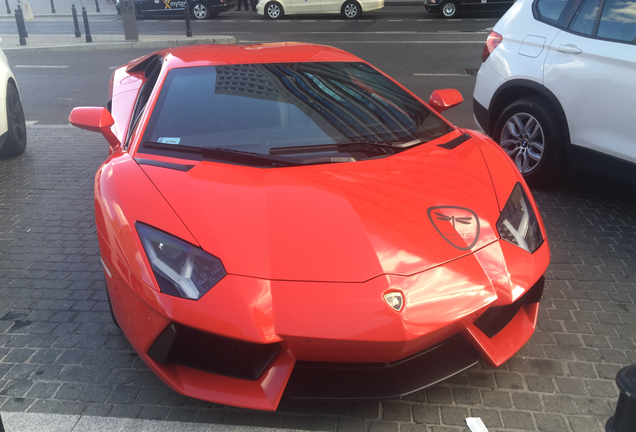 Lamborghini Aventador LP700-4