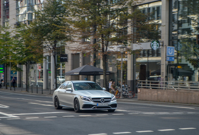 Mercedes-AMG C 63 S W205