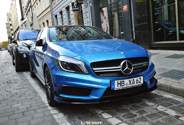 Mercedes-Benz A 45 AMG