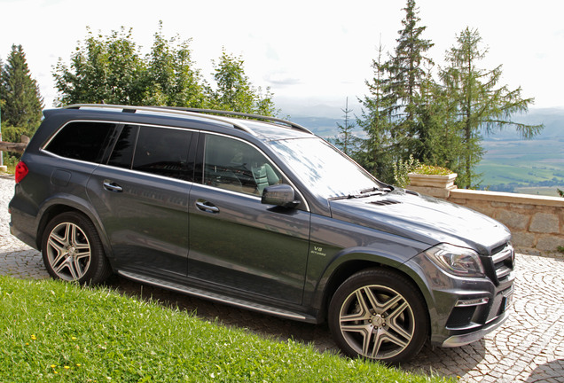 Mercedes-Benz GL 63 AMG X166