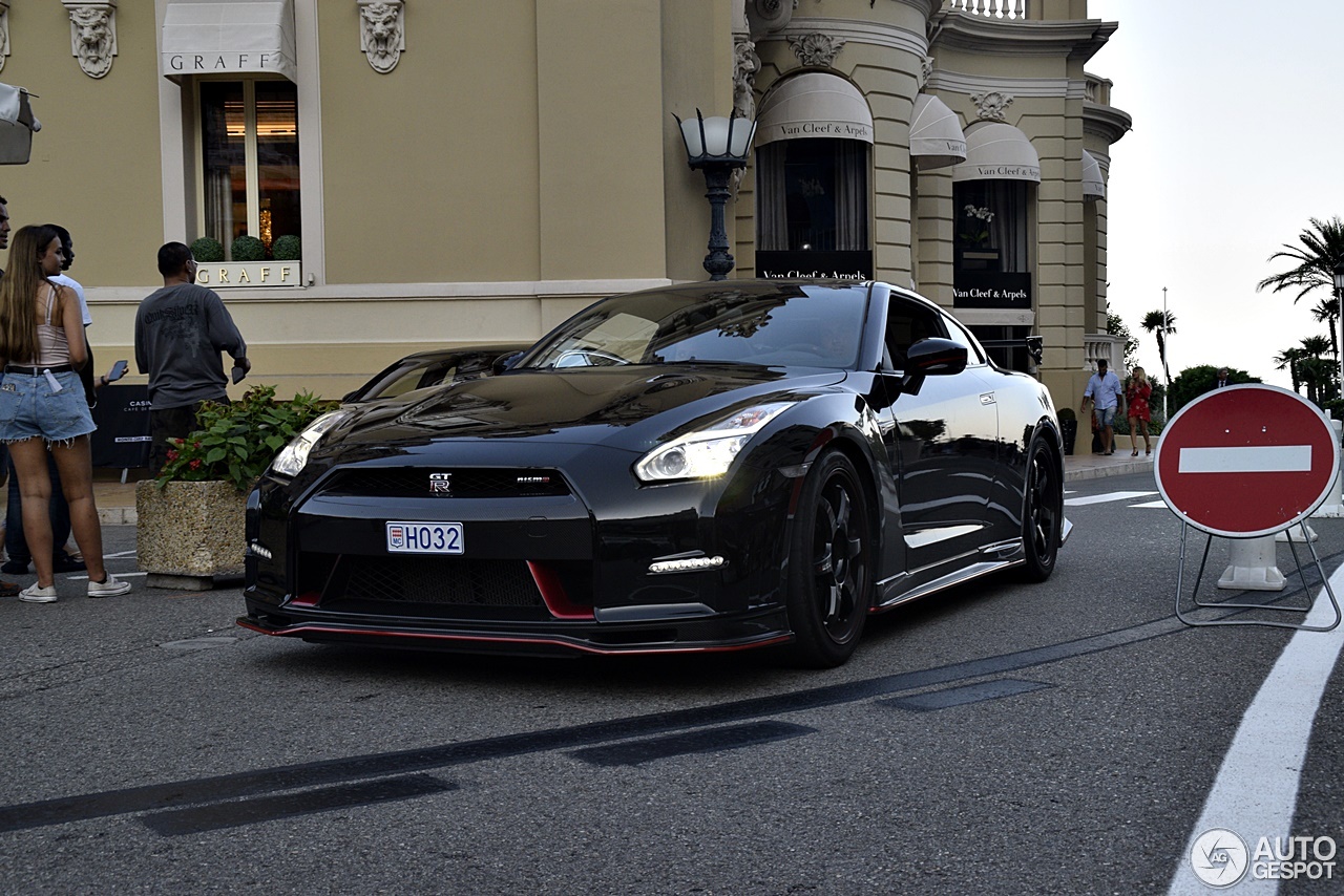 Nissan GT-R 2011 Nismo