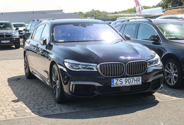 BMW M760Li xDrive