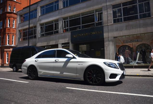 Mercedes-Benz S 63 AMG V222
