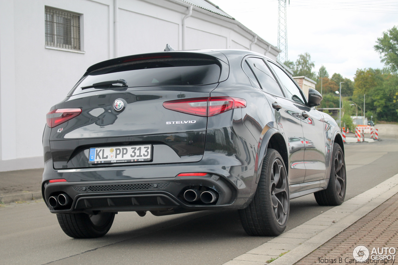 Alfa Romeo Stelvio Quadrifoglio