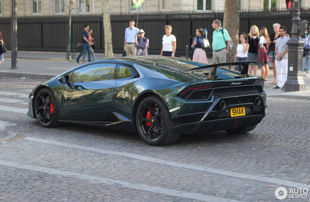 Lamborghini Huracán LP640-4 Performante