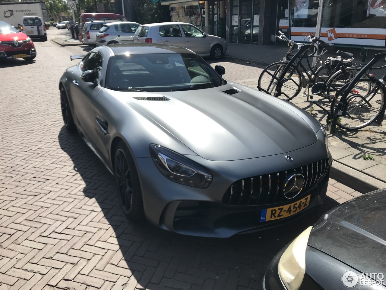 Mercedes-AMG GT R C190