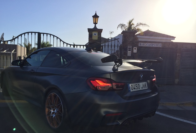 BMW M4 GTS