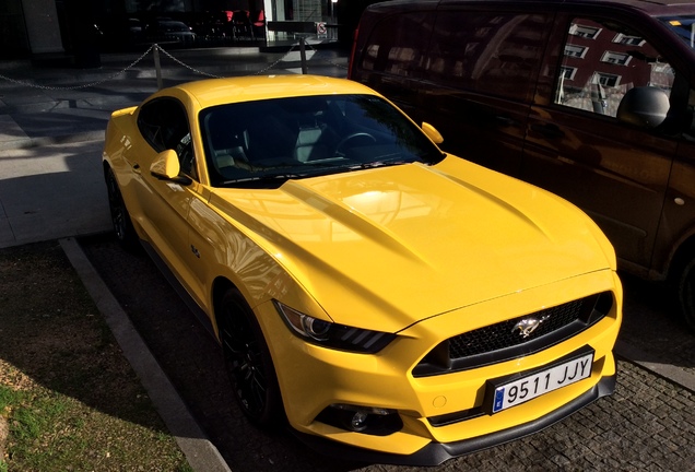 Ford Mustang GT 2015