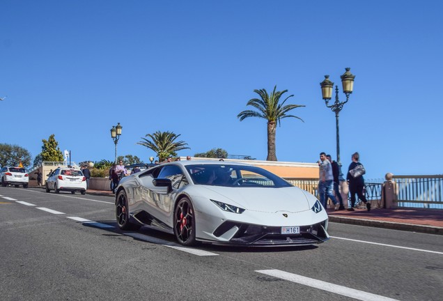 Lamborghini Huracán LP640-4 Performante