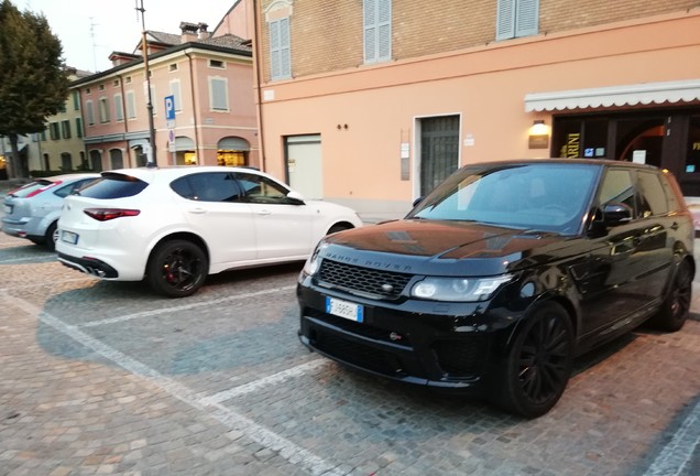 Land Rover Range Rover Sport SVR