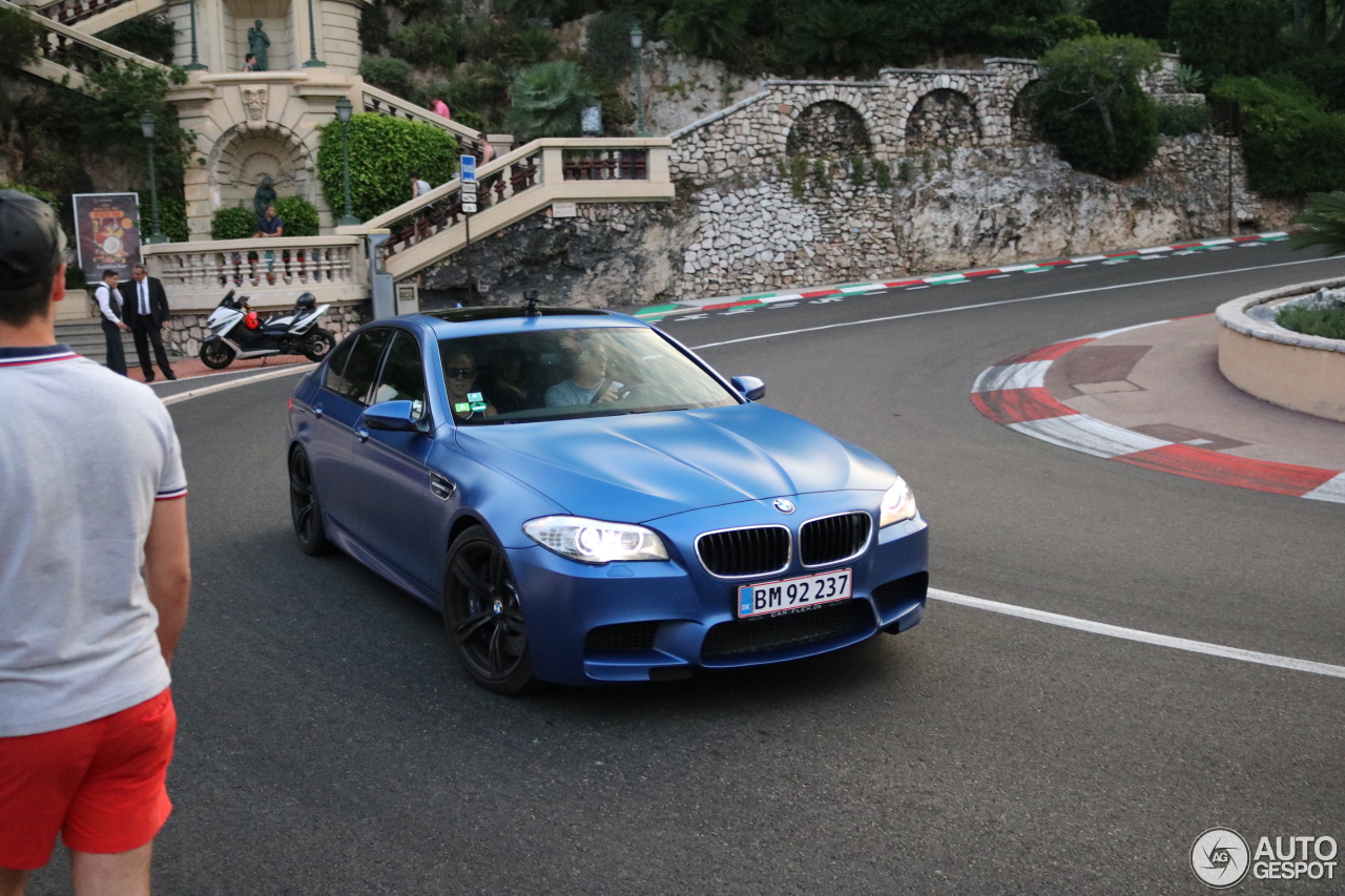 BMW M5 F10 2011