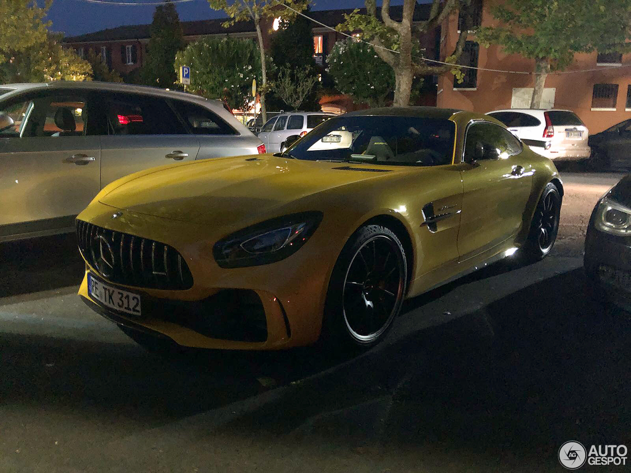 Mercedes-AMG GT R C190