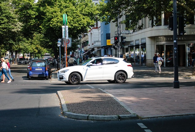 Alfa Romeo Stelvio Quadrifoglio