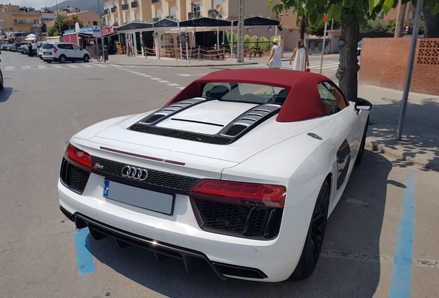 Audi R8 V10 Spyder 2016