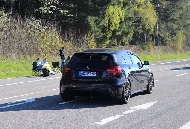 Mercedes-AMG A 45 W176 2015