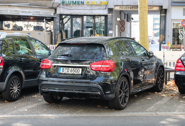 Mercedes-Benz GLA 45 AMG X156