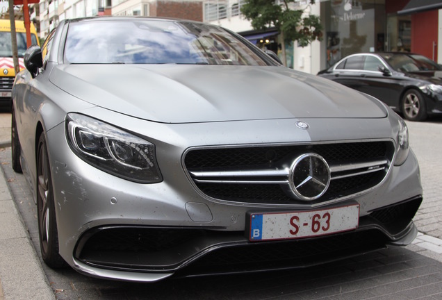 Mercedes-Benz S 63 AMG Coupé C217