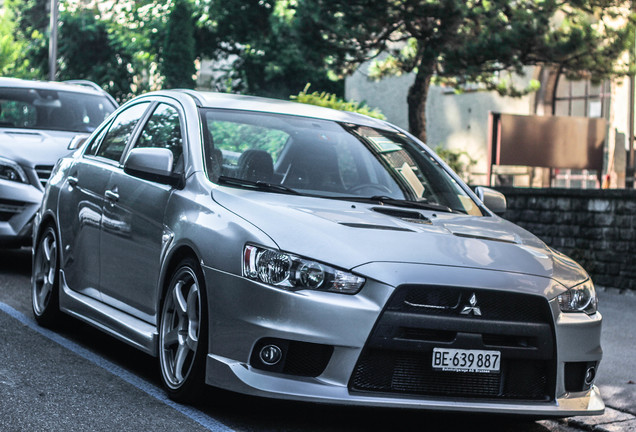 Mitsubishi Lancer Evolution X