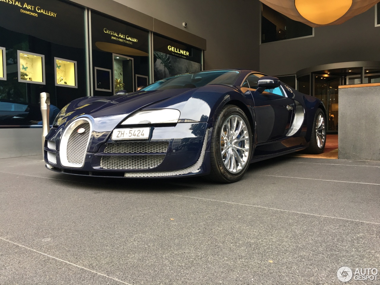 Bugatti Veyron 16.4 Super Sport