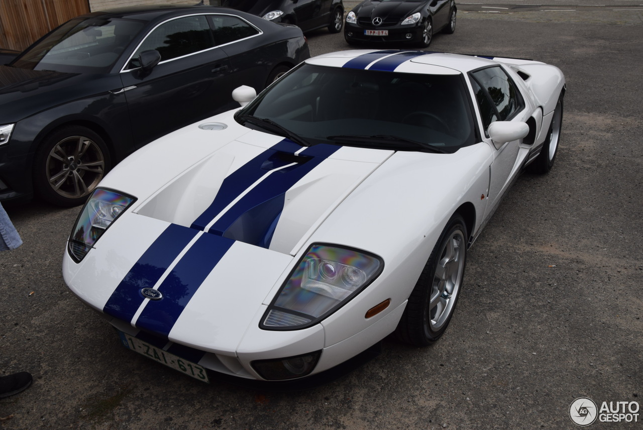 Ford GT