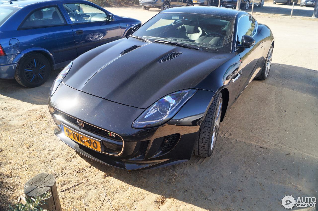 Jaguar F-TYPE S Coupé