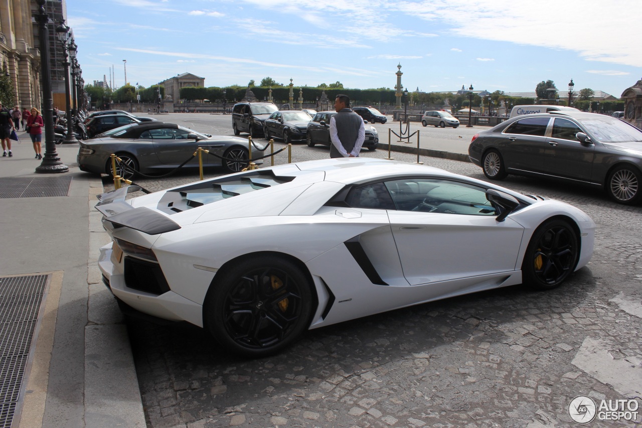 Lamborghini Aventador LP700-4