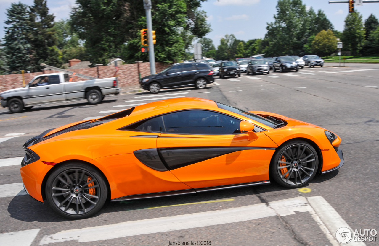 McLaren 570S