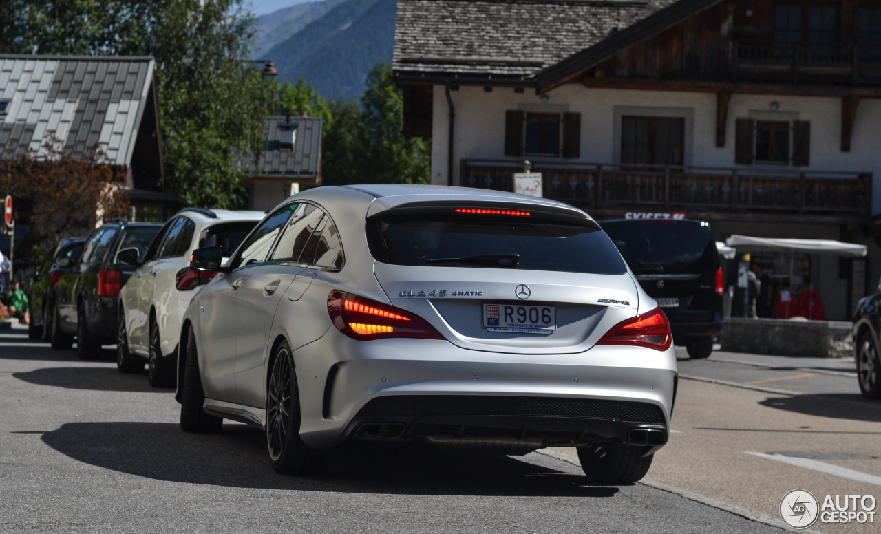 Mercedes-Benz CLA 45 AMG Shooting Brake