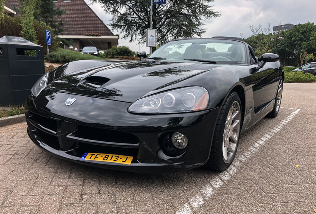 Dodge Viper SRT-10 Roadster 2003