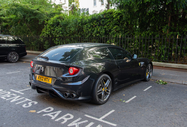 Ferrari FF