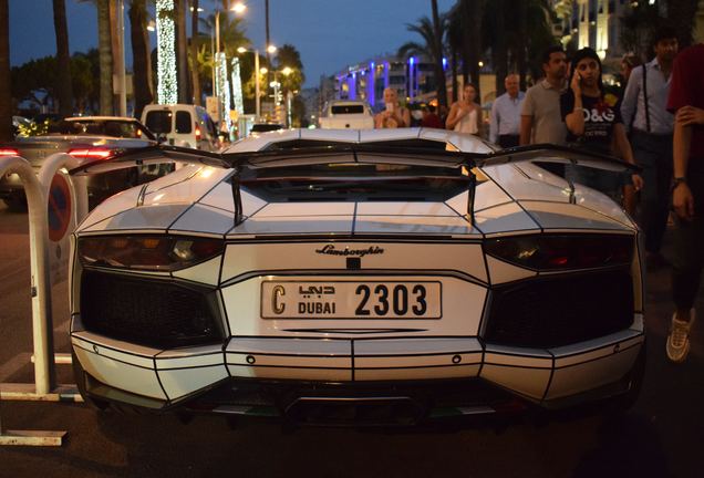 Lamborghini Aventador LP760-2 Oakley Design