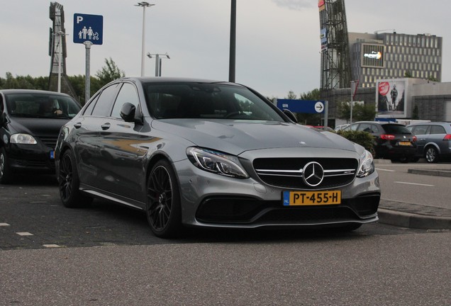 Mercedes-AMG C 63 S W205