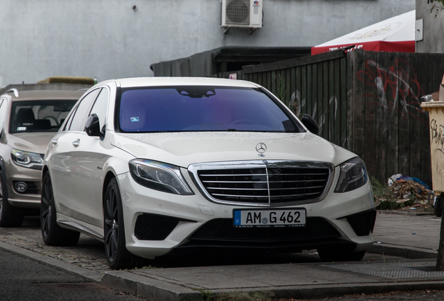 Mercedes-Benz S 63 AMG V222