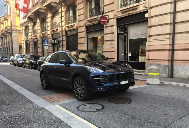 Porsche 95B Macan Turbo