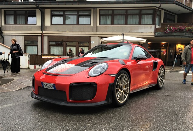 Porsche 991 GT2 RS Weissach Package