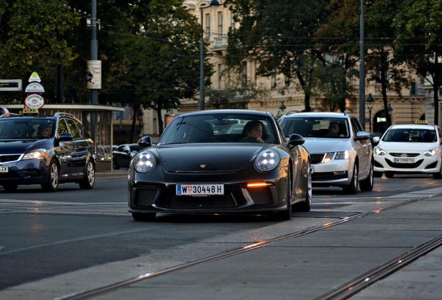 Porsche 991 GT3 Touring