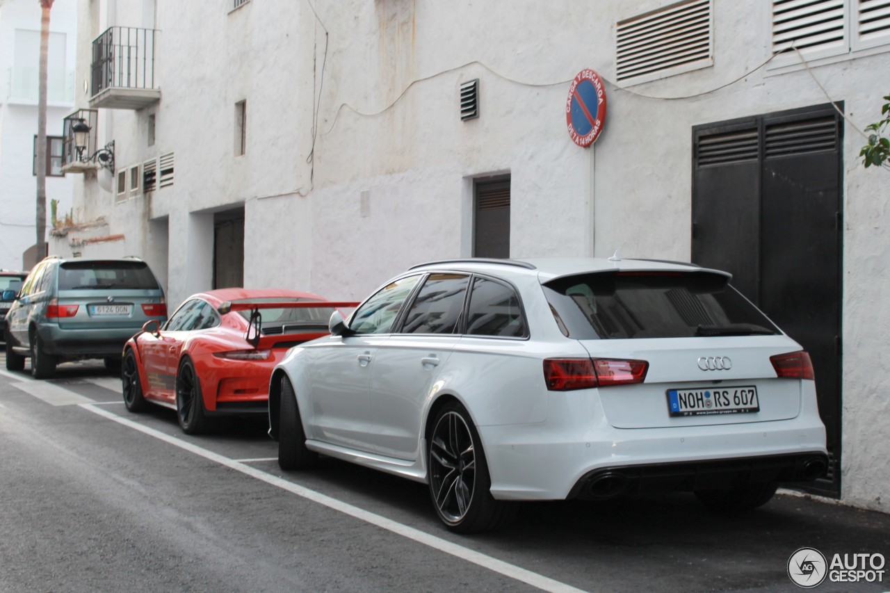 Audi RS6 Avant C7 2015