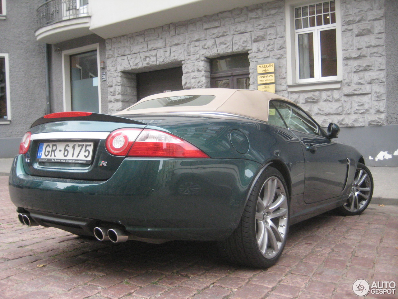 Jaguar XKR Convertible 2006